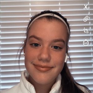 Meet your Posher, Maddy